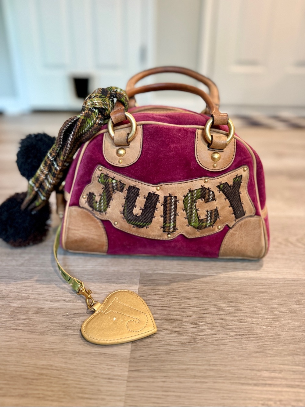 RARE Vintage Y2K Juicy Couture Velour "J" Heart Boston Bag + Pom & Mirror (2004)